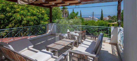 3 bedrooms Villa in Polis, Cyprus No. 13558 10