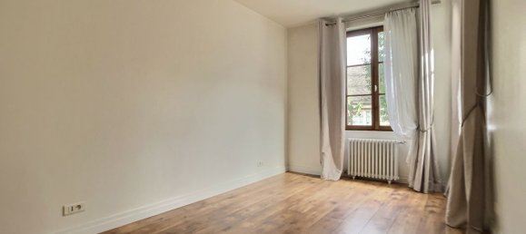 11 chambres Maison à Chevreuse, France No. 184650 4