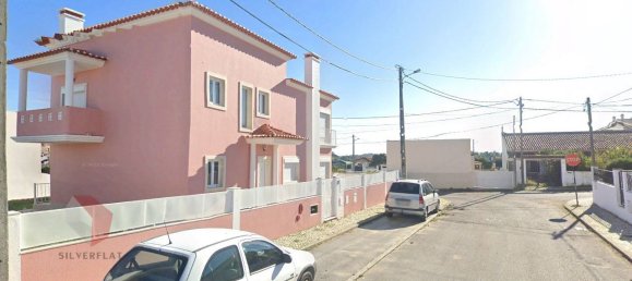 Casa de 3 dormitorios en Almada, Portugal No. 59340 3