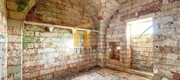 5 rooms Building in Collepasso, Italy No. 72956 14