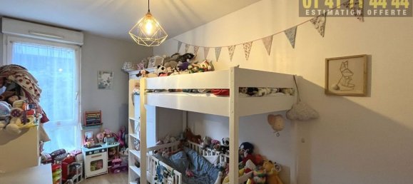 2 chambres Appartement à Clichy, France No. 163815 12