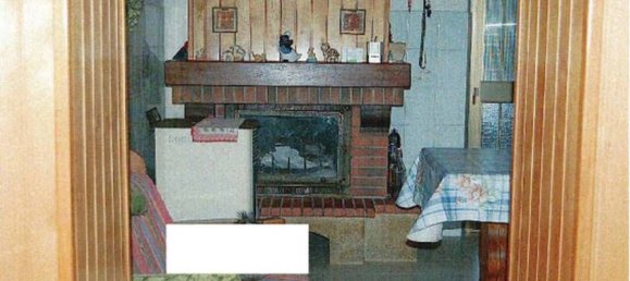 5 bedrooms Villa in Magione, Italy No. 311414 8