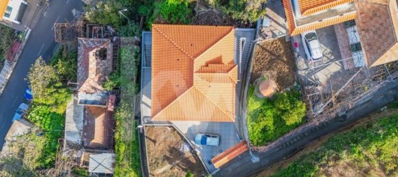 2 bedrooms House in Ribeira Brava, Portugal No. 77797 8