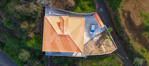 2 bedrooms House in Ribeira Brava, Portugal No. 77797 6