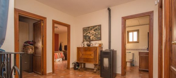 5 غرف نوم فيلا في Coin, Spain رقم 79249 8