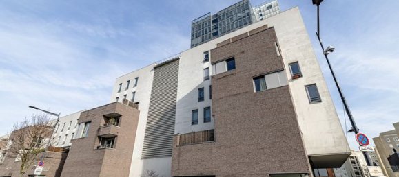 Apartamento de 4 dormitorios en Montreuil, France No. 360262 4