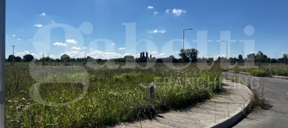 Grundstück in Padua, Italy 1074m², Nr. 75330 3