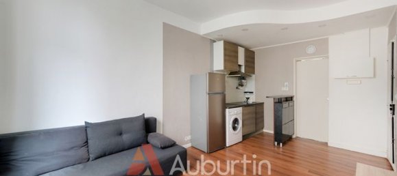 1 bedroom Apartment in Paris, France No. 309874 9