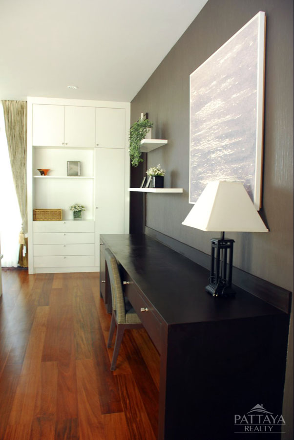 3 bedrooms Cafe / restaurant in Pattaya, Thailand No. 1454