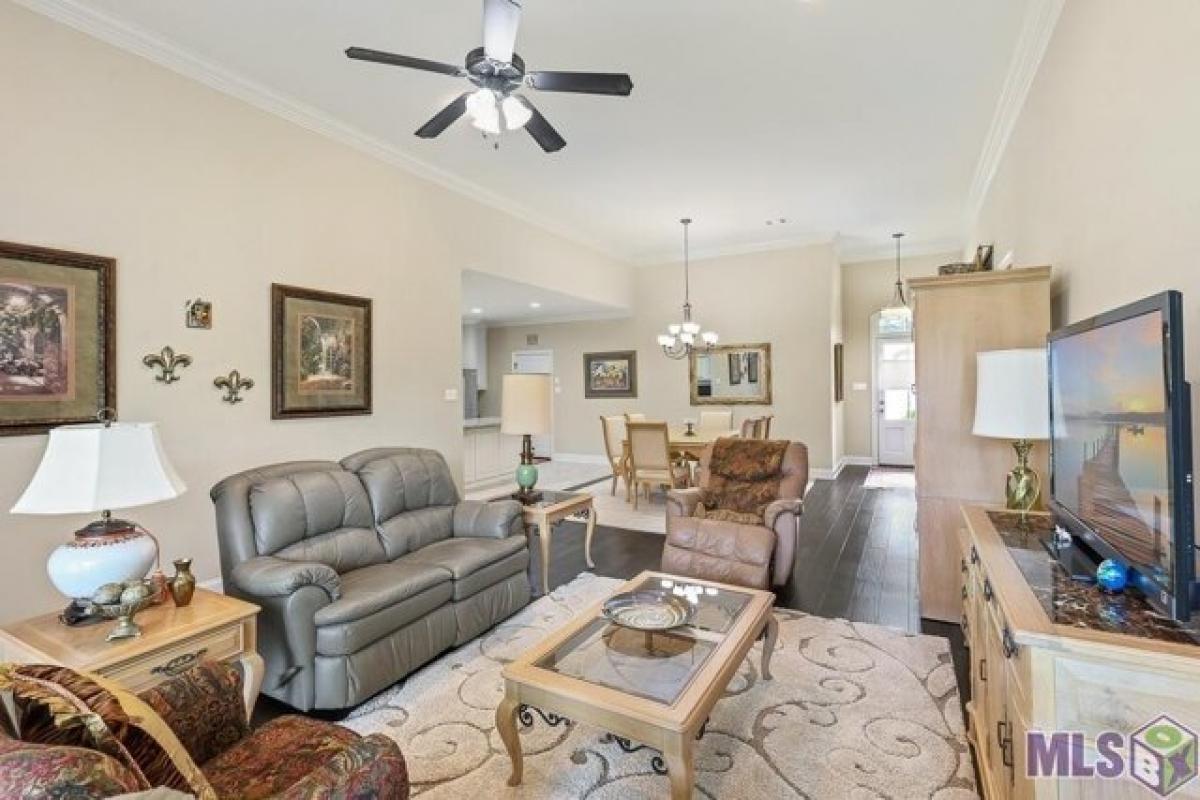 3 bedrooms House in Denham Springs, USA No. 393925