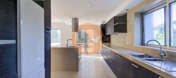 4 bedrooms House in Tavira, Portugal No. 113797 15