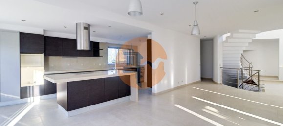 4 bedrooms House in Tavira, Portugal No. 113797 12