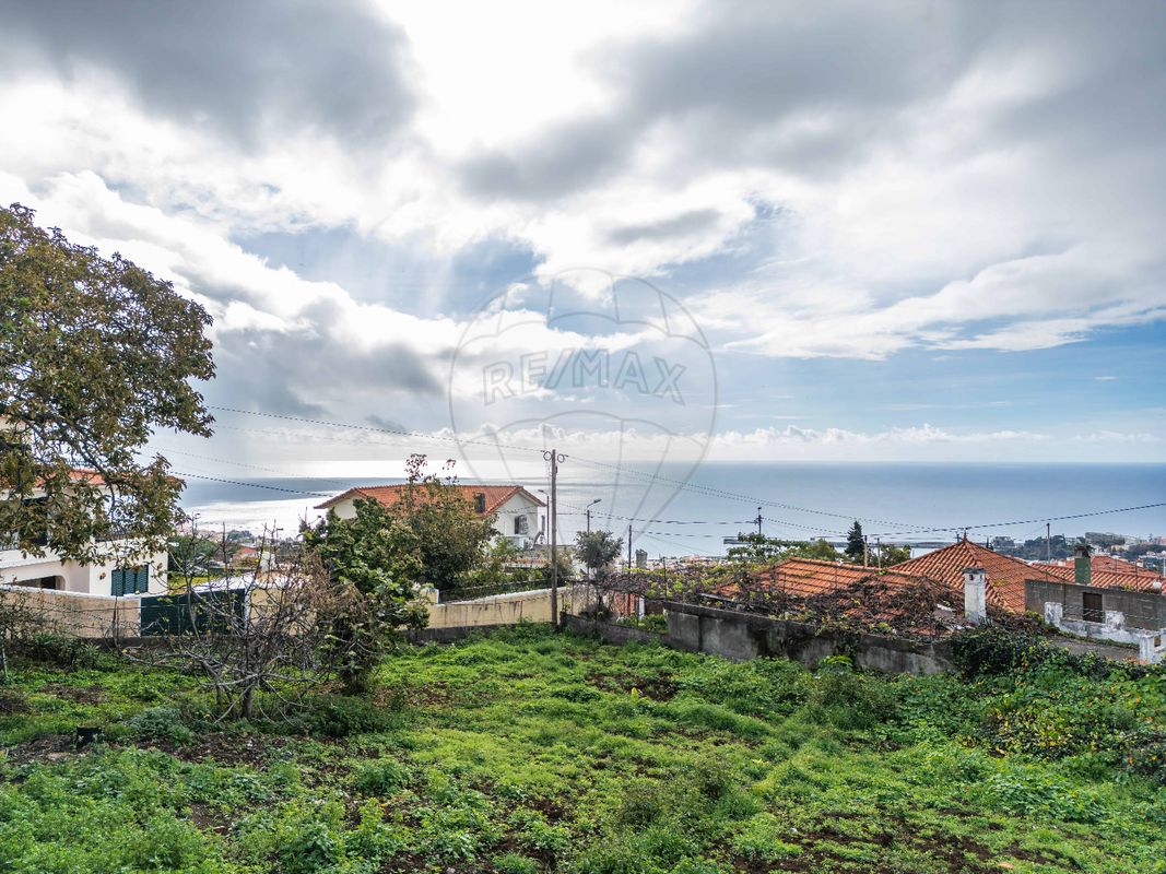 3 bedrooms House in Funchal, Portugal No. 188893