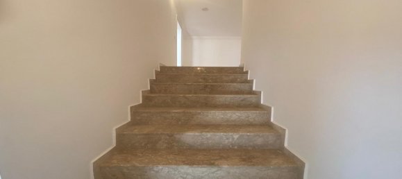 Недвижимость с 3 спальнями в Айдын, Турция № 22659 9