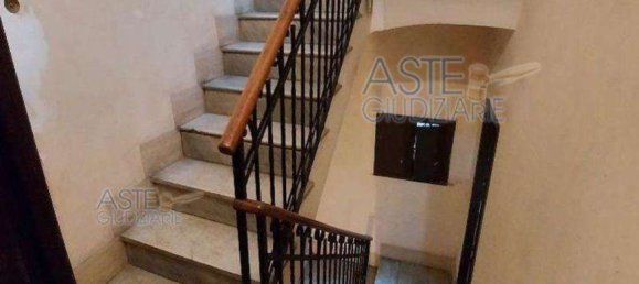 5 rooms Apartment in Rome, Italy No. 205920 5