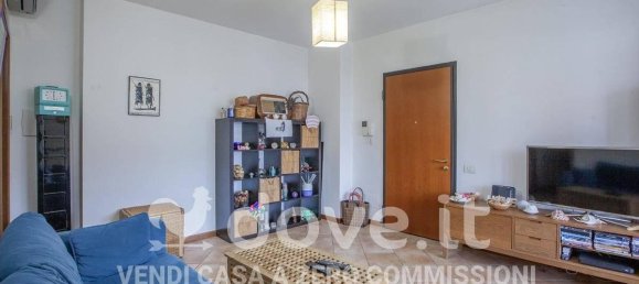 3 rooms Apartment in Rozzano, Italy No. 26568 5