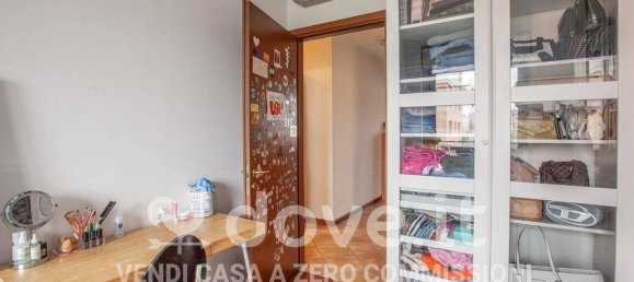 3 rooms Apartment in Rozzano, Italy No. 26568 32