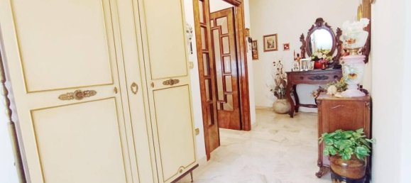2 rooms Apartment in Foggia, Italy No. 147886 8