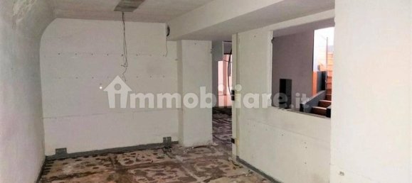 283m² Commercial property in Biella, Italy No. 315111 7