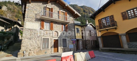 2 bedrooms House in Gandellino, Italy No. 74514 27