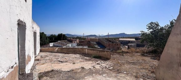 6 bedrooms Townhouse in Monovar, Spain No. 190505 2