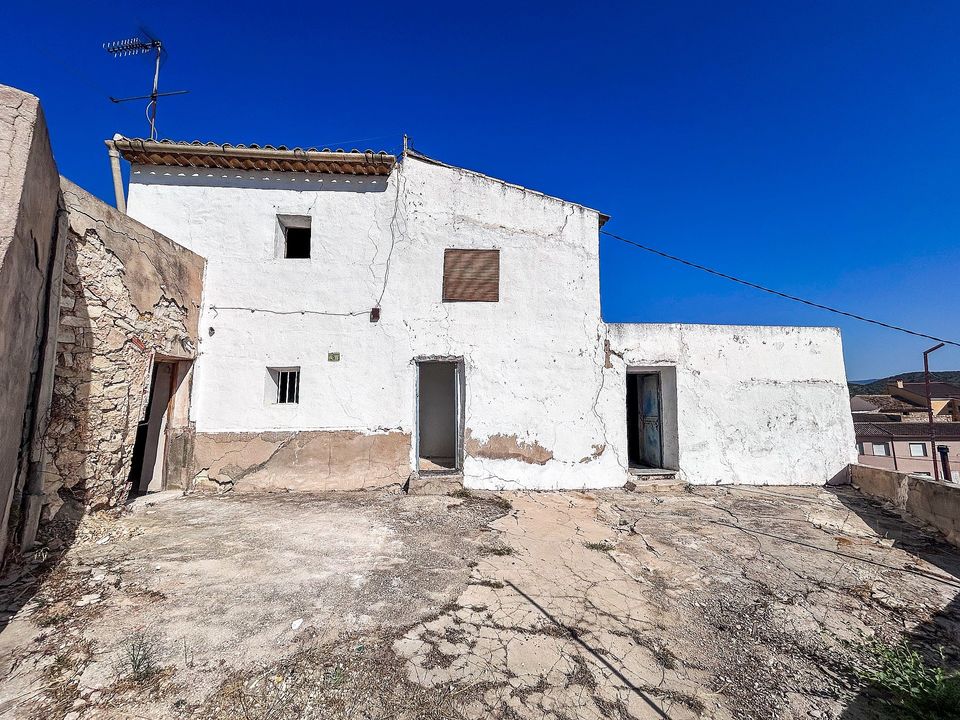 6 bedrooms Townhouse in Monovar, Spain No. 190505
