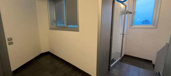 3 rooms Office in Rovigo, Italy No. 219187 6