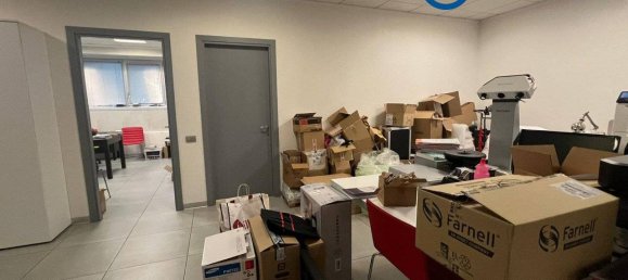 3 rooms Office in Rovigo, Italy No. 219187 3