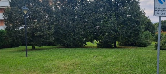 5 bedrooms Apartment in Selvazzano Dentro, Italy No. 327512 3