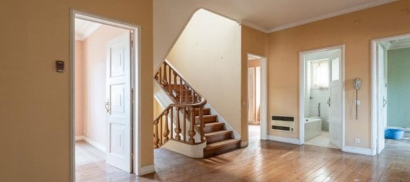 9 bedrooms House in Lisbon, Portugal No. 105140 19