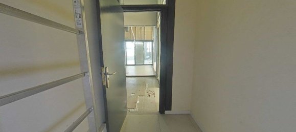 375m² Warehouse in Madrid, Spain No. 74472 27