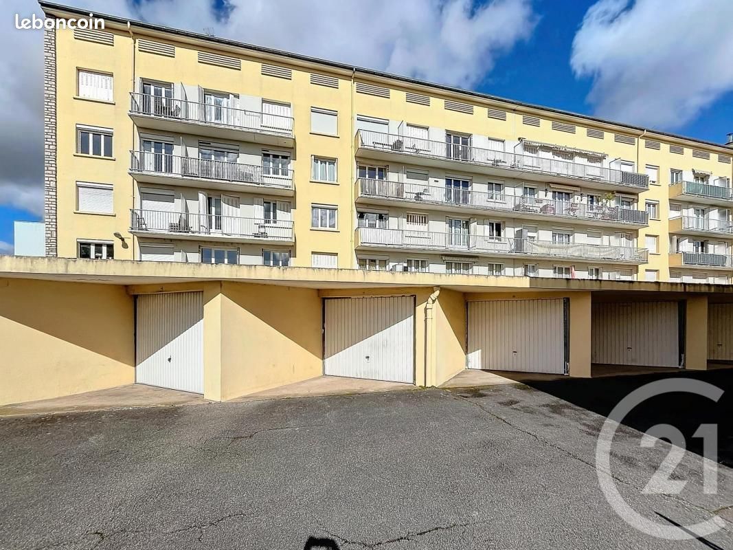 Apartamento de 2 dormitorios en Dijon, France No. 266728