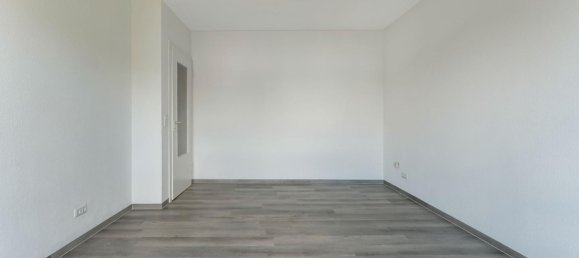 15-salle Bâtiment à Dusseldorf, Germany No. 324011 4