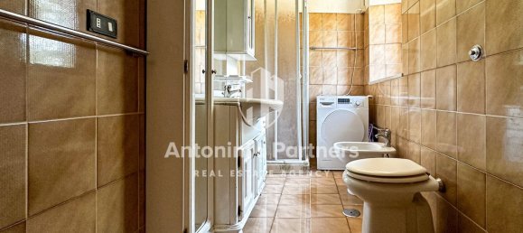 5 rooms House in Todi, Italy No. 221237 20