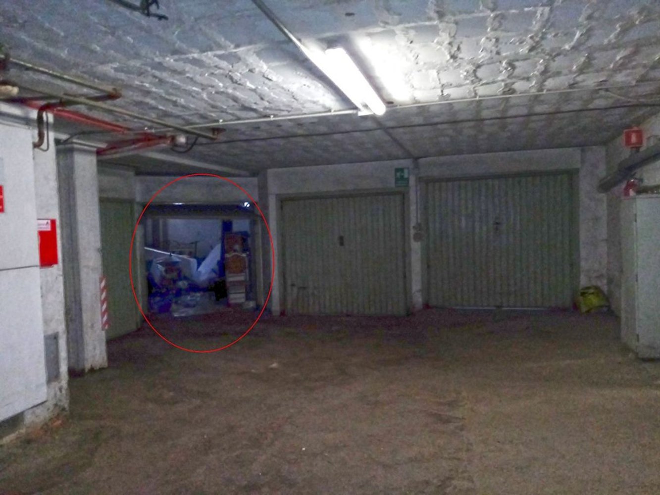 Garage à Cortona, Italy 36m² No. 151905