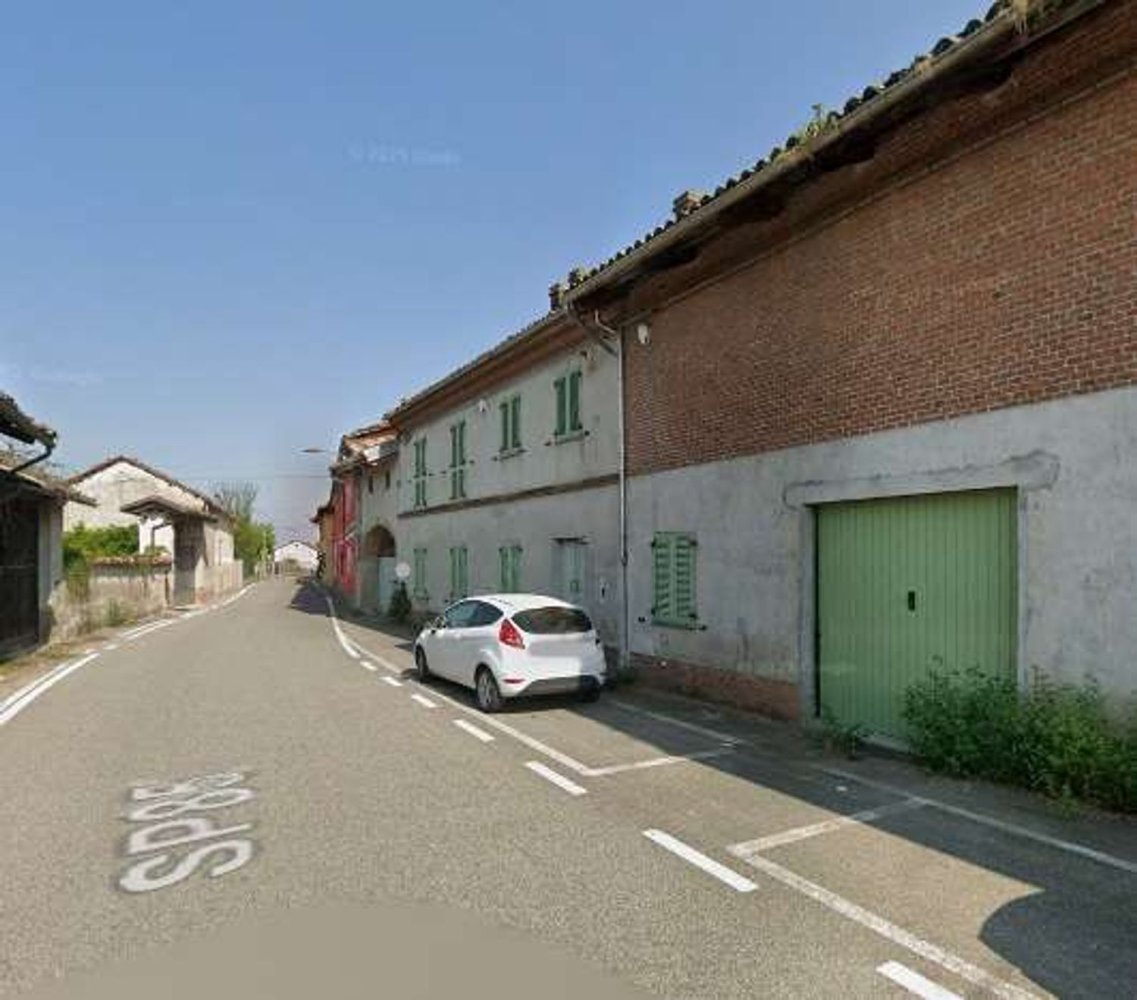 4 rooms Apartment in Crescentino, Italy No. 277501