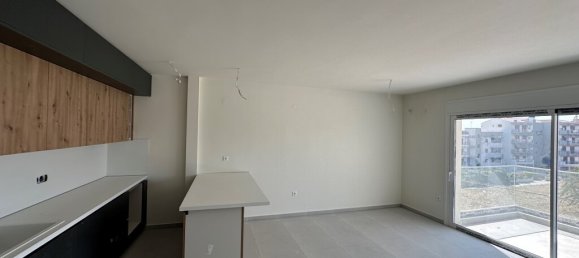 Квартира с 2 спальнями в Каламарья, Греция № 1883 4