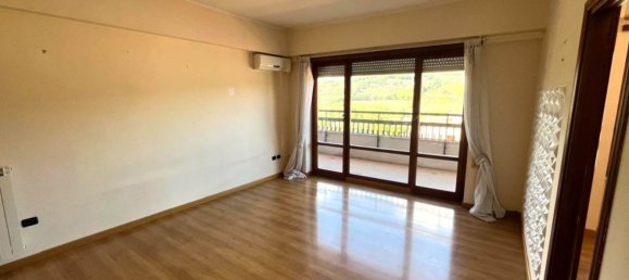 5غرفة شقة في Terni, Italy رقم 306891 4