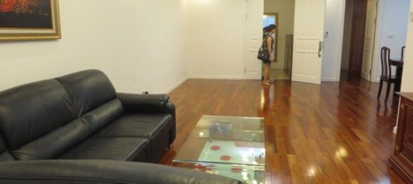 4 bedrooms Apartment in Tay Ho, Vietnam No. 6262 8