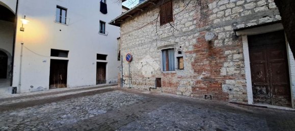 3 rooms Apartment in Montefranco, Italy No. 154158 4