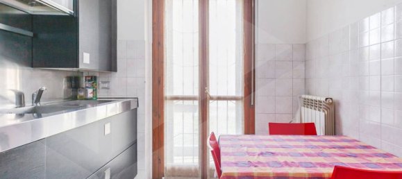 3 rooms Apartment in Milan, Italy No. 241880 9