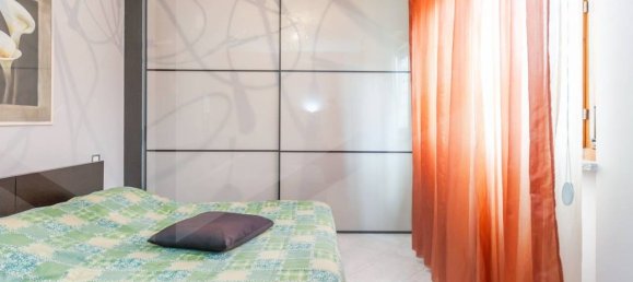 3 rooms Apartment in Milan, Italy No. 241880 16