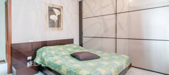 3 rooms Apartment in Milan, Italy No. 241880 17