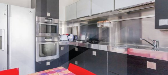 3 rooms Apartment in Milan, Italy No. 241880 12