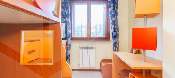 3 rooms Apartment in Milan, Italy No. 241880 27