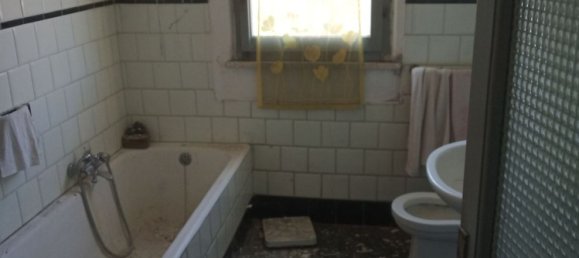 Дом с 23 комнатами в Сассоферрато, Италия № 164233 3