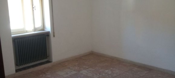 Дом с 23 комнатами в Сассоферрато, Италия № 164233 14