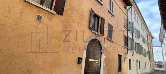 Apartamento de 3 habitaciónes en Brescia, Italy No. 335592 3