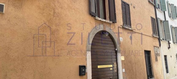 Apartamento de 3 habitaciónes en Brescia, Italy No. 335592 2