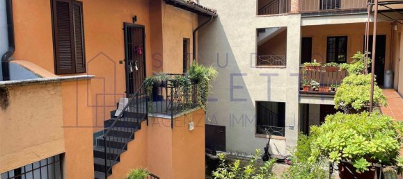 Apartamento de 3 habitaciónes en Brescia, Italy No. 335592 4